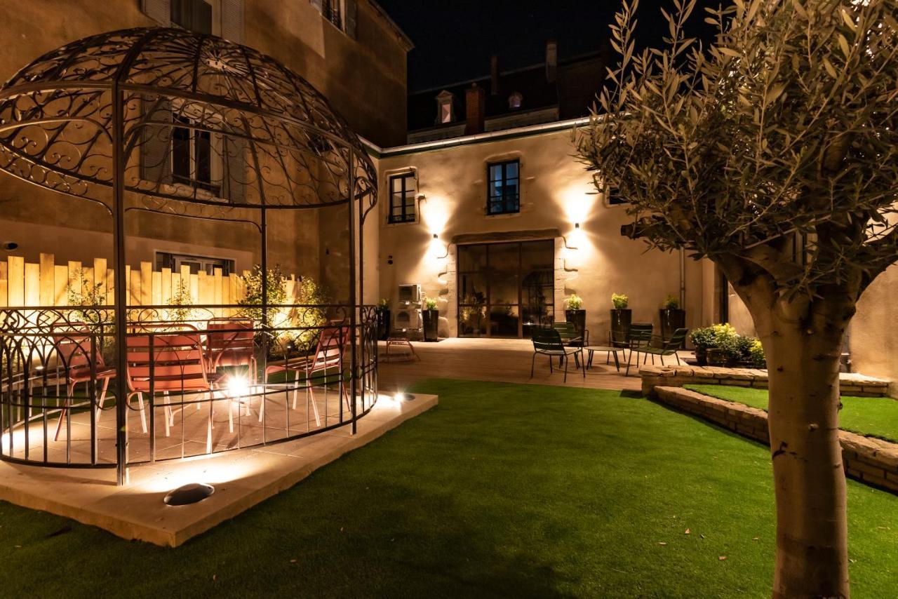 Le Vintage . Centre-Ville Macon . Atypique . Proche Gare . Wifi . Climatisation . Confortable . Bagian luar foto